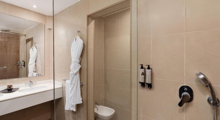 Image of Ambassador Suite 2