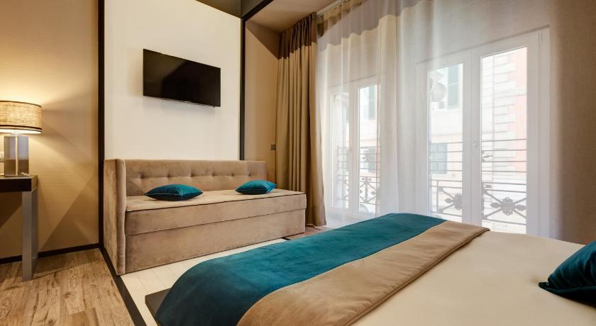 Image of Triple Room 1