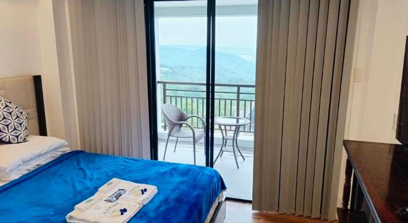 SkyMount Resort