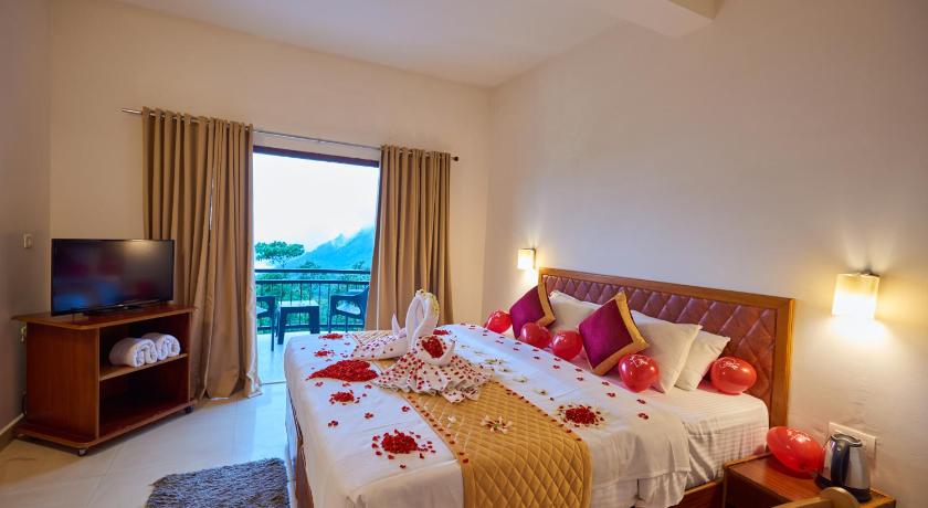 Deshadan Mountain Resort - The highest resort in Munnar - image 15