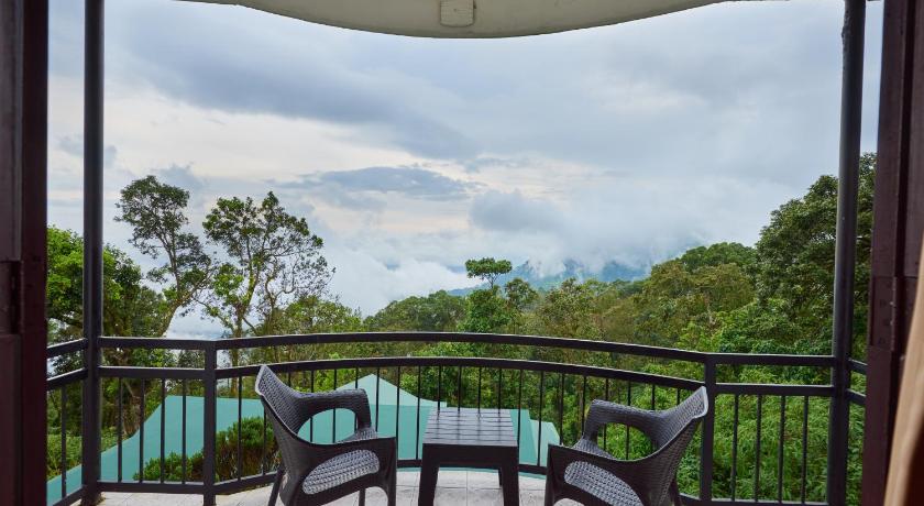 Deshadan Mountain Resort - The highest resort in Munnar - image 18