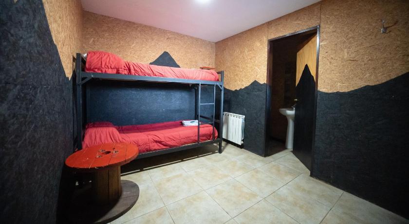 Image of Twin Room with Private Bathroom 0