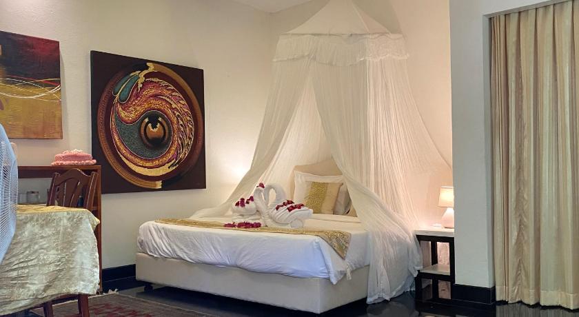 Image of Double Room with Garden View 0