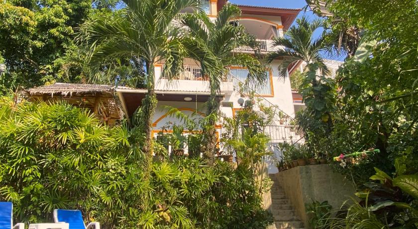 Image of Double Room with Garden View 3