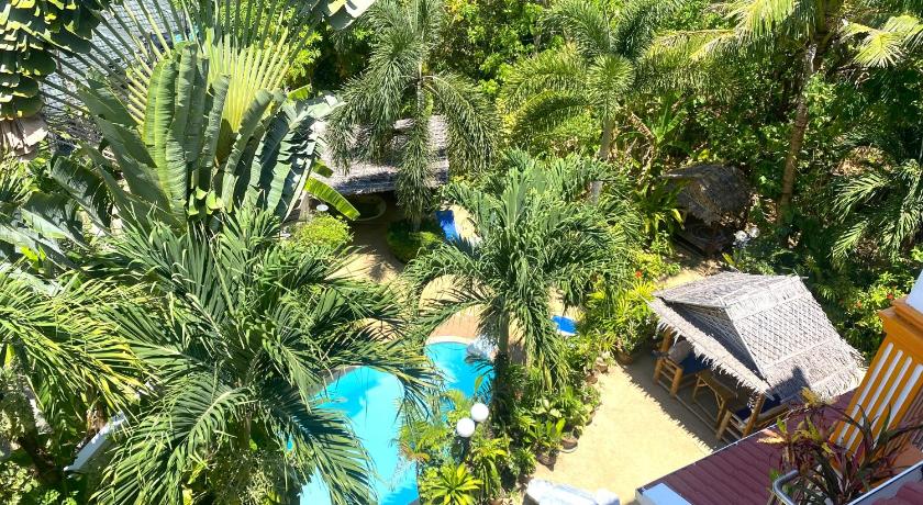 Image of Double Room with Garden View 7