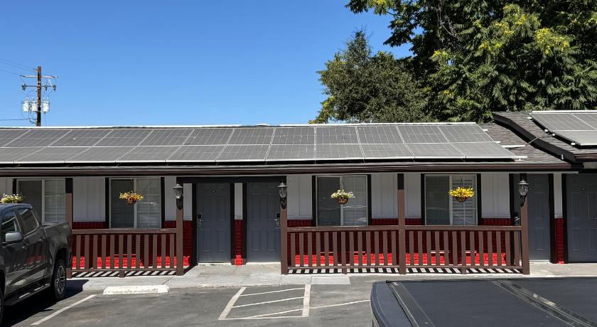 파소 로블레스 (CA) Paso Robles Wine Country Inn 숙소 외관