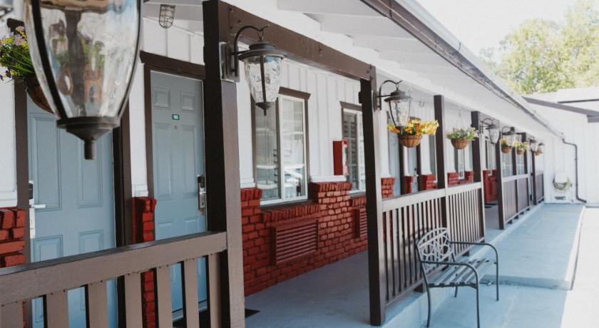 파소 로블레스 (CA) Paso Robles Wine Country Inn 숙소 로비