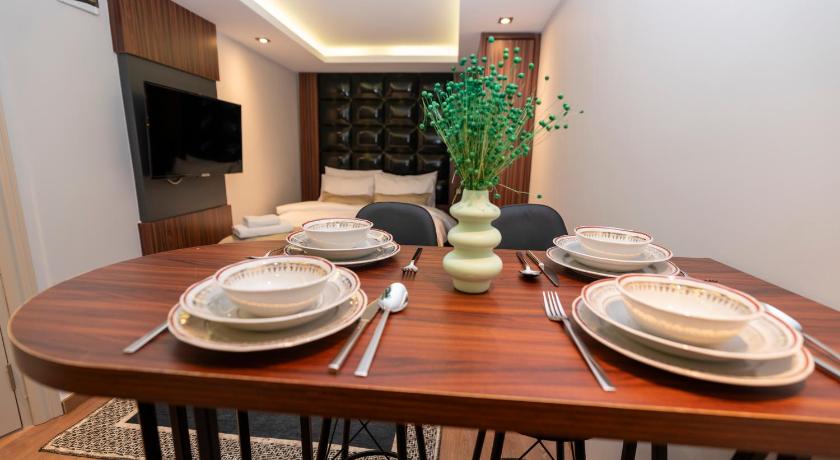 THE MUA LUXURY HOMEs - image 12