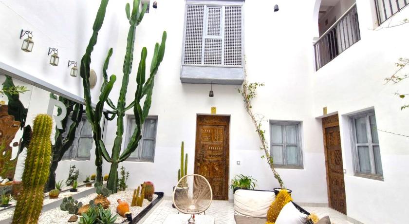 RIAD 48 et SPA - image 10