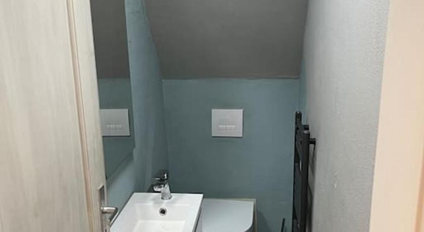 ライヒャースボイエルン Charmante, helle Wohnung mit Garten nahe Legoland 4つ星 シングルルーム 外観