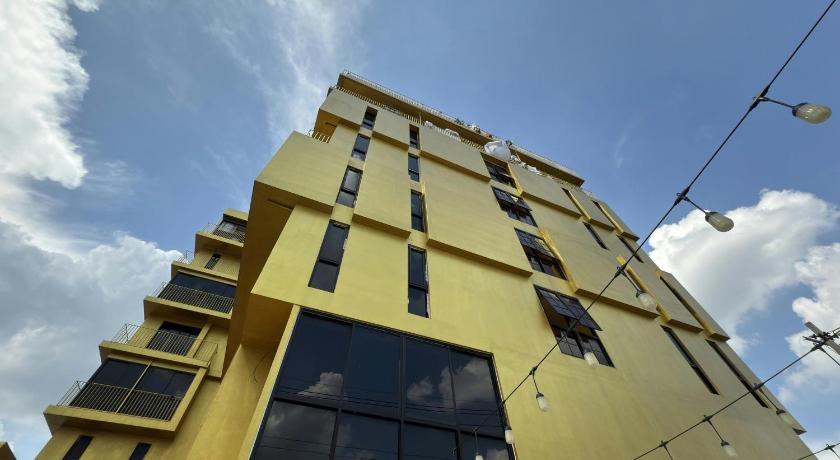 バンコク Breezewood Bangkok Hotel 3つ星 ホテル ロビー