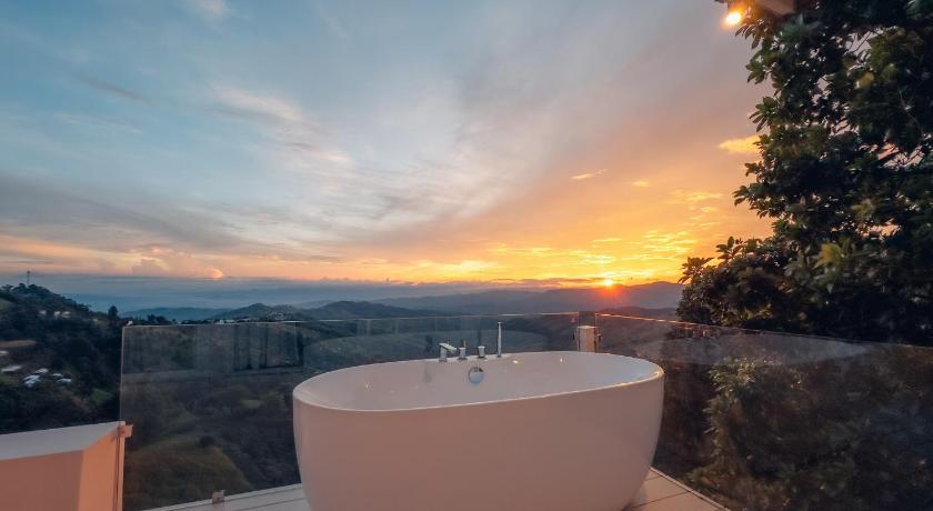 メースアイ／ウィアンパパオ BALA Villa Doichang 5つ星 ホテル 外観