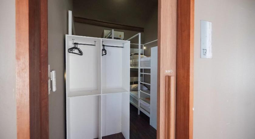 Image of Bunk Bed in Mixed Dormitory Room 4