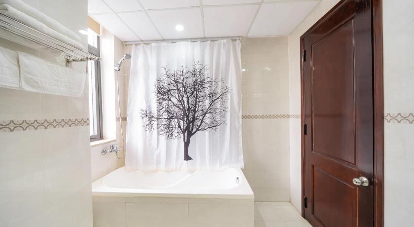 Image of Superior Double Room with Window 14