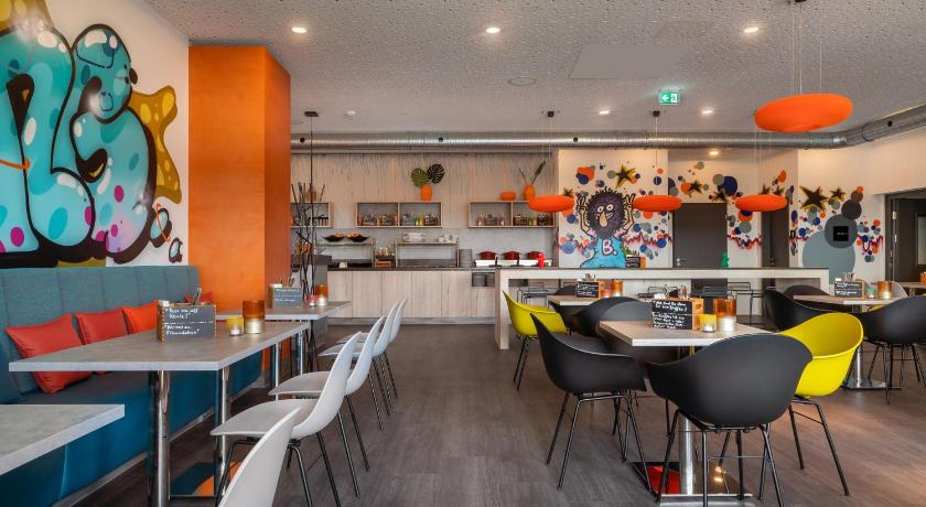 柏林 Holiday Inn - the niu, Hide Berlin Friedrichshain By IHG 3星级 酒店 泳池