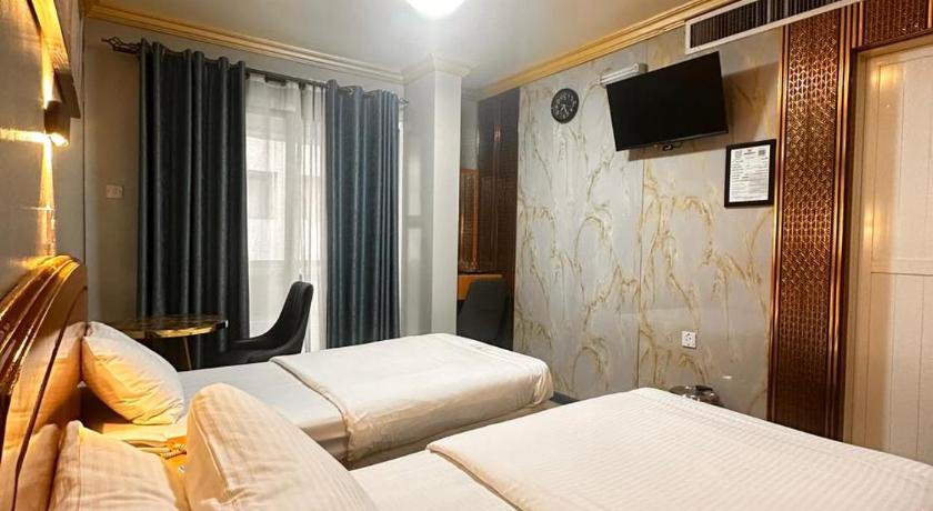 Maaeen Hotel - image 13