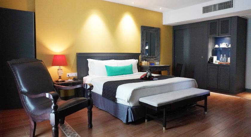 Image of Junior King Suite 0