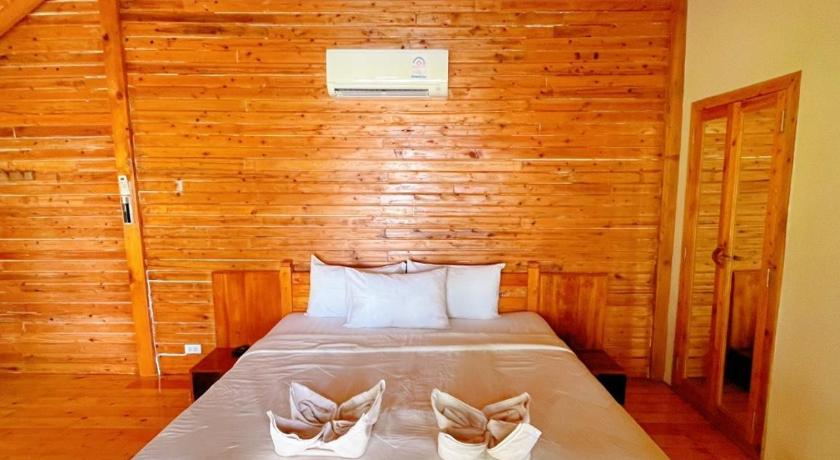 Image of Superior Bungalow 16