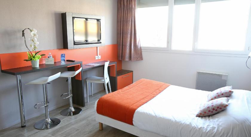 Image of Double Studio 10