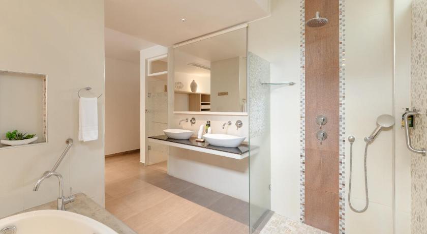 Image of Superior Room 9