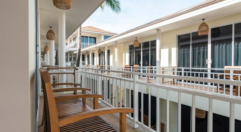 LOVE Beach Club - image 11