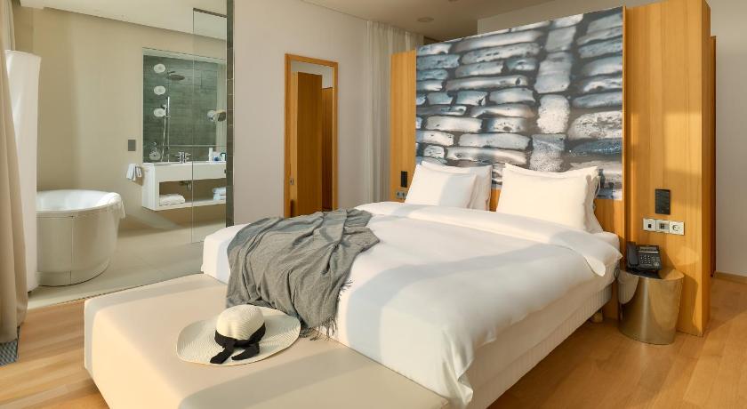 Image of Penthouse Suite - Panoramic Sea View & T 16