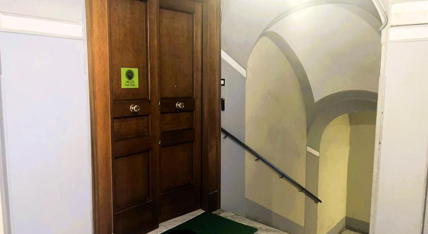 Urban Chic Suite Toledo - image 6