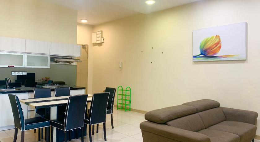 Image of Three Bedroom Apartment 17