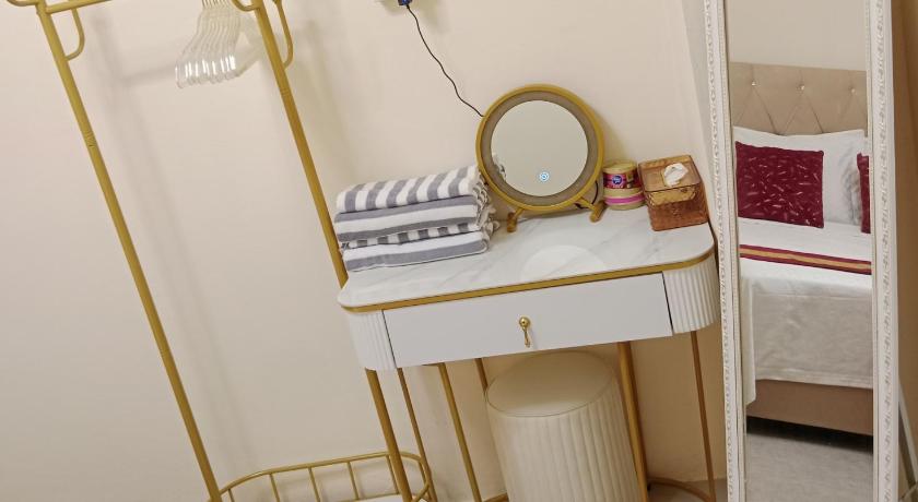 푸켓 STP apartment 2rd floor 3성급 싱글룸 레스토랑