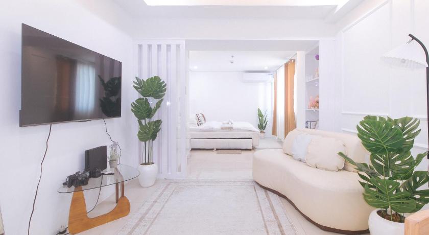 SMDC Breeze Residences by RedDoorz – Pasay City, Metro Manila, NY
