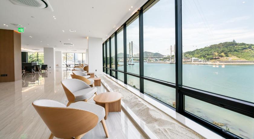 丽水 Oandf Hotel 4星级 酒店 大堂