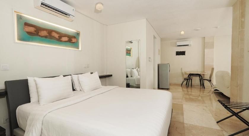 Image of 1-Bedroom Suite 8
