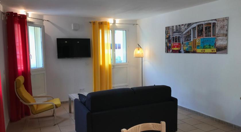 Image of Two-Bedroom Deluxe Apartment 0