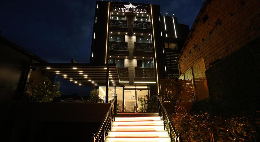 Hotel Luna