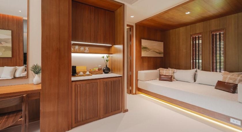 Image of Terrace Suite 4