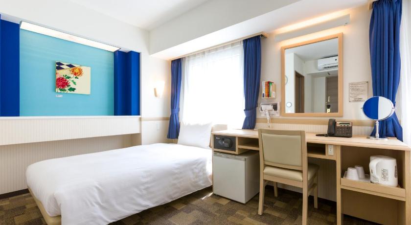 Image of Twin Room - Non Smoking 1