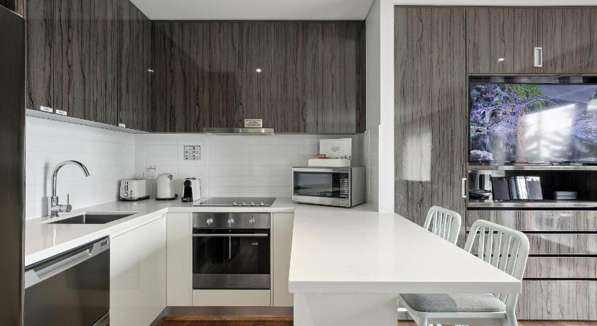 Image of 2-Bedroom Interconnecting Apartment 13