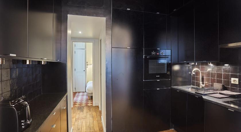 Apartment St Germain des pres by Studio Prestige - image 3