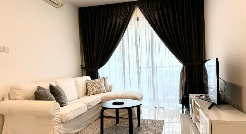 Image of One-Bedroom Apartment 6