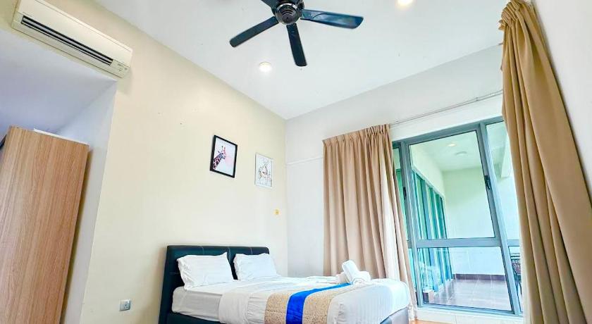 Image of Three Bedroom Apartment 8
