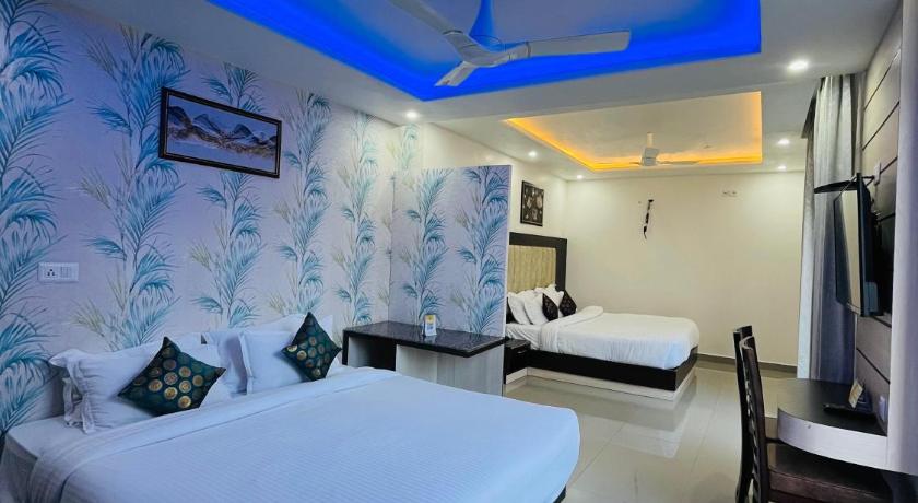 Aliza Inn And Suites By SRS Hotels - image 43