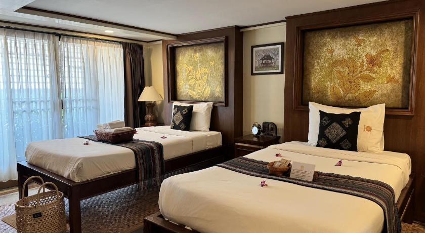 Image of Deluxe Twin Bed 0