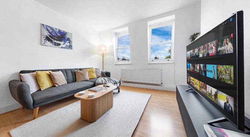 Kensington High Street Apartment 20% Discounts - image 14