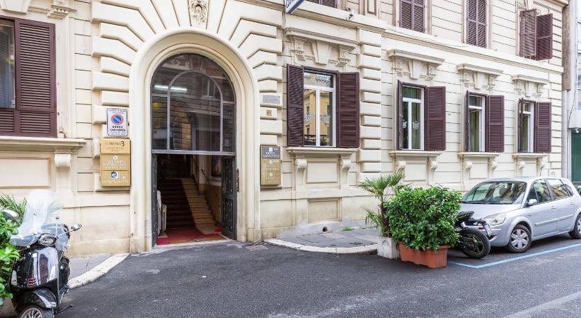 Rome LUMINA3 Luxury Room ROME 4-Star Hotel restaurant