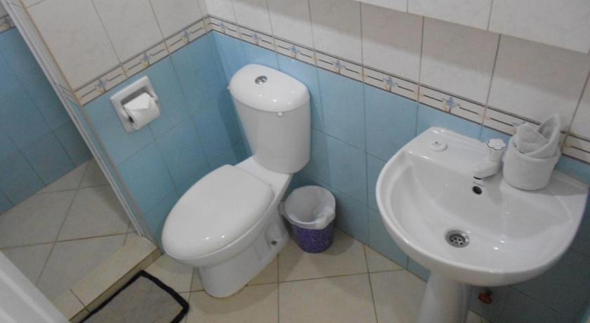 Image of West Wing Standard Twin Room 9