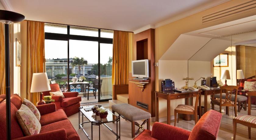 カスカイス Palacio Estoril Golf & Wellness 5つ星 ホテル スイート