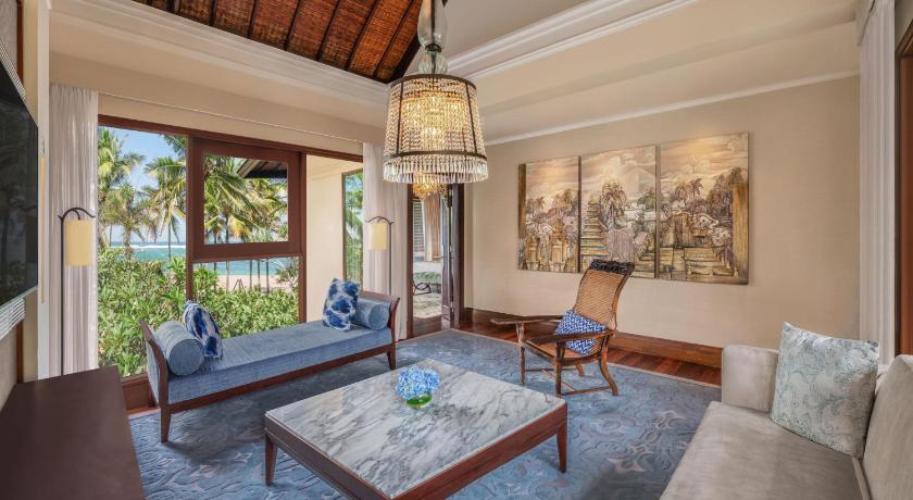 Image of The Strand Residence, 4 Bedroom Villa, Ocean view 4