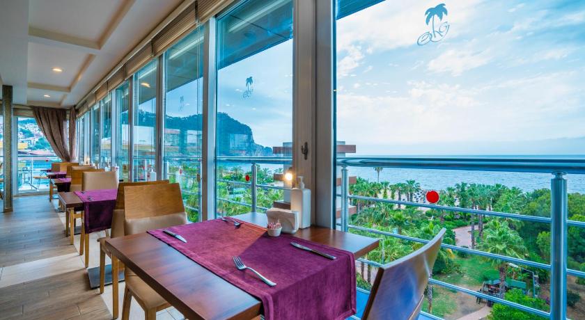 Gardenia Hotel - image 3