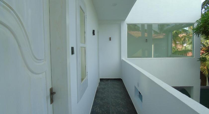 Ro Rich Hotel - image 47