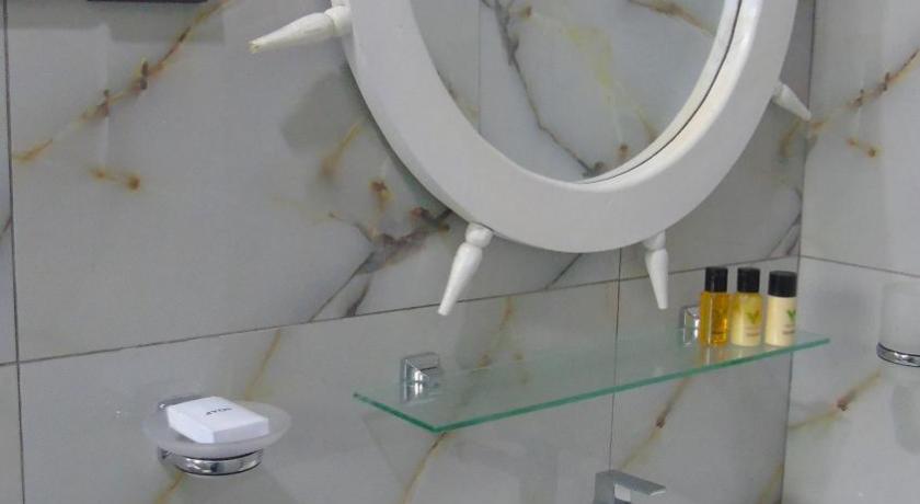 Ro Rich Hotel - image 37